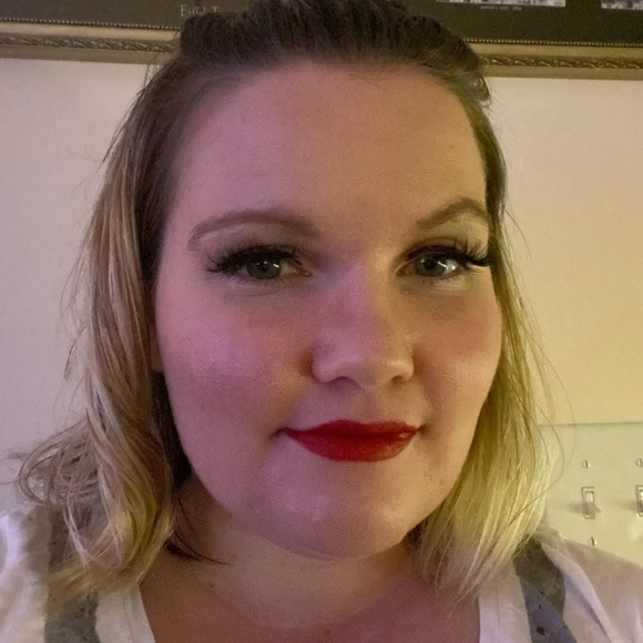 Meet your Posher, Purcella - Picture 2 of 2